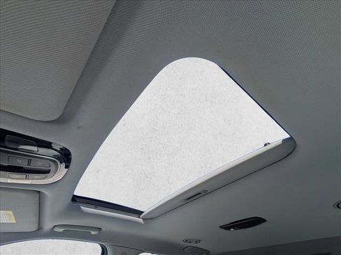 Used 2021 Hyundai Palisade SEL w/ Premium Package image 15