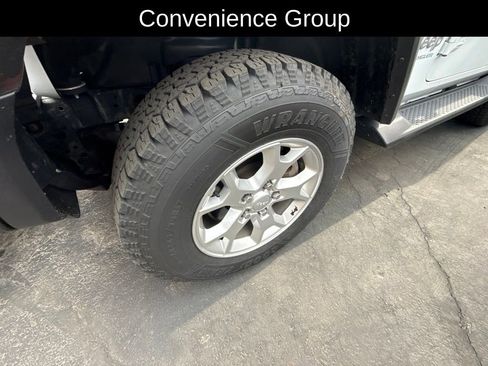 Used 2021 Jeep Wrangler Sport AWD/4WD image 7