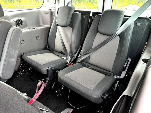 Used 2022 Ford Transit Connect XL FWD image 16
