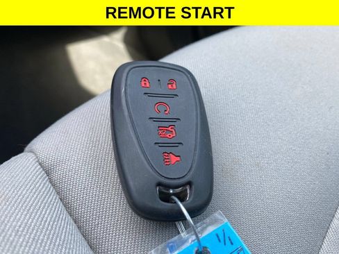 Used 2020 Chevrolet Equinox LT w/ Driver Convenience Package FWD image 17