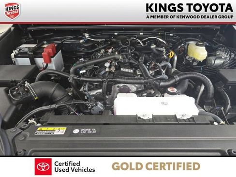 Certified 2026 Toyota 4Runner SR5 AWD/4WD image 21