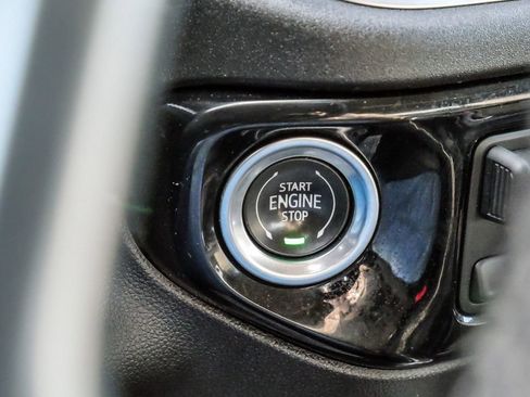 Used 2022 Chevrolet Silverado 1500 RST image 28