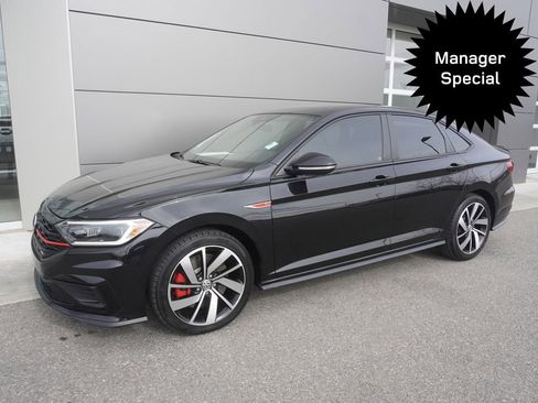 Used 2021 Volkswagen Jetta GLI Autobahn image 3