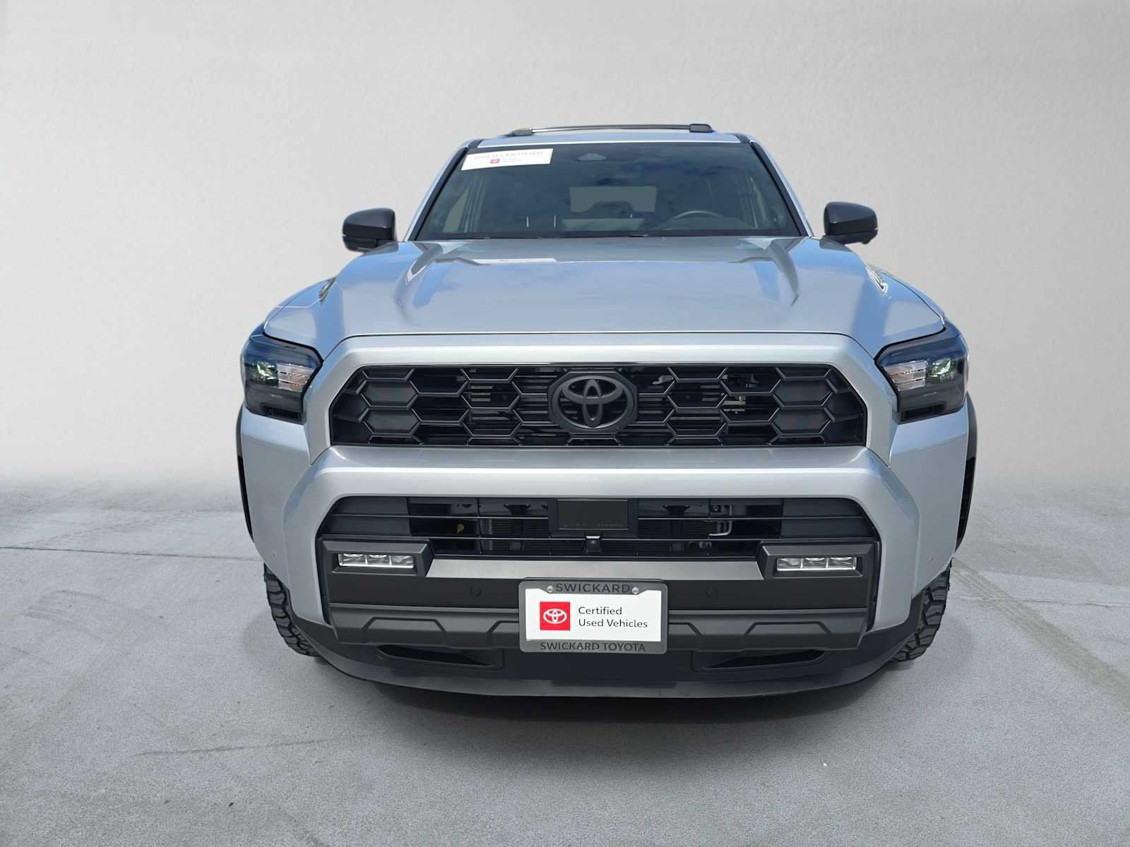 Certified 2025 Toyota 4Runner TRD Off-Road Premium AWD/4WD image 8