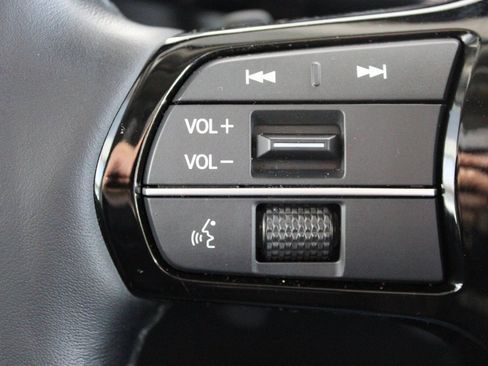 Used 2025 Honda Pilot Elite image 28