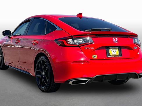 Used 2022 Honda Civic Sport Touring image 11