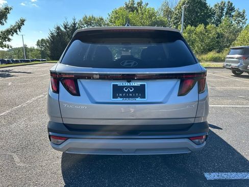 Used 2025 Hyundai Tucson SEL AWD/4WD image 11