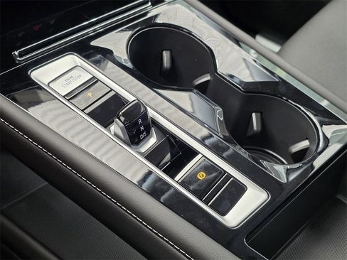 New 2026 Volkswagen Atlas SE image 14