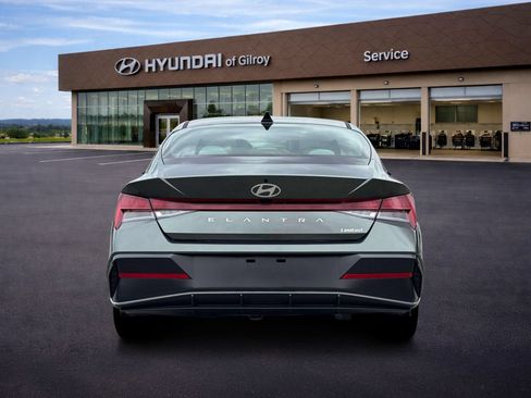 New 2026 Hyundai Elantra Limited FWD image 6