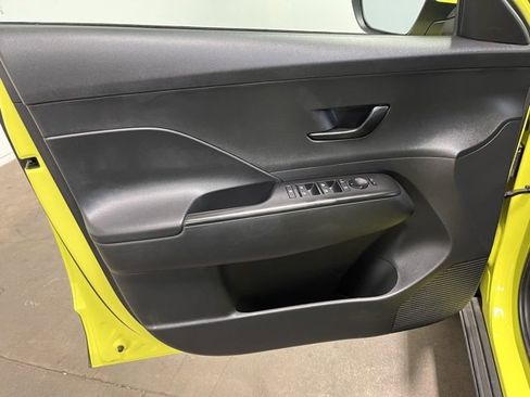 Used 2024 Hyundai Kona SEL image 20