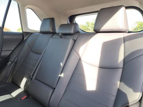 Used 2019 Toyota RAV4 XLE Premium w/ Cold Weather Package image 6