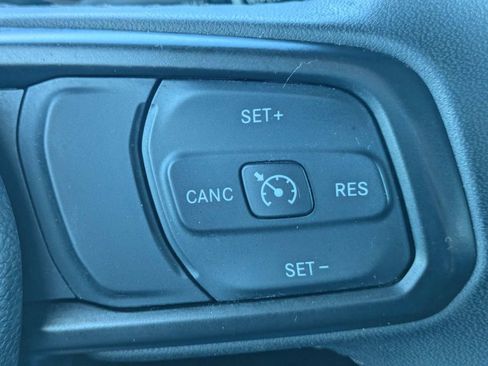 Used 2023 Jeep Wrangler Unlimited Sport AWD/4WD image 24