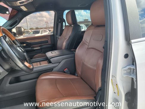 Used 2022 RAM 2500 Limited image 19