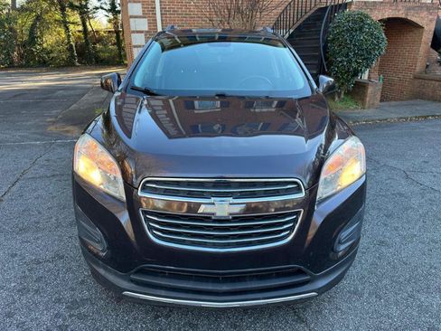 Used 2016 Chevrolet Trax LT w/ LT Convenience Package FWD image 4