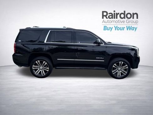 Used 2017 GMC Yukon Denali w/ Open Road Package AWD/4WD image 9