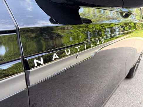 New 2026 Lincoln Nautilus Black Label w/ Jet Appearance Package AWD/4WD image 62