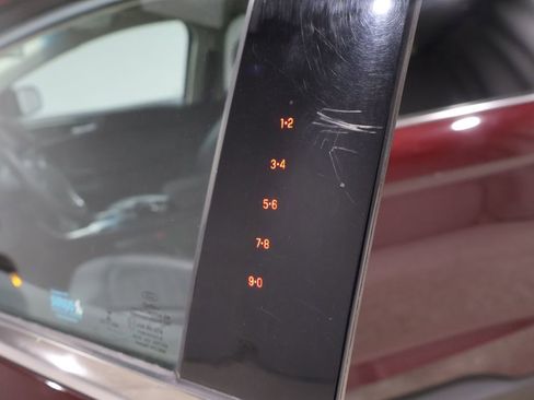 Used 2017 Ford Edge SEL w/ Equipment Group 201A image 11