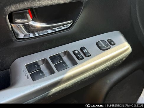 Used 2015 Toyota Prius V Four FWD image 12