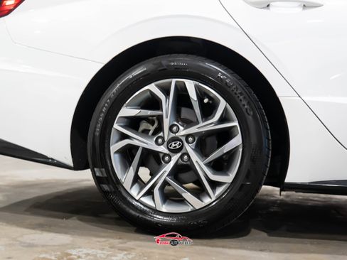 Used 2023 Hyundai Sonata SEL FWD image 11