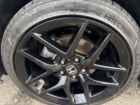 Used 2022 Honda Civic Sport image 9