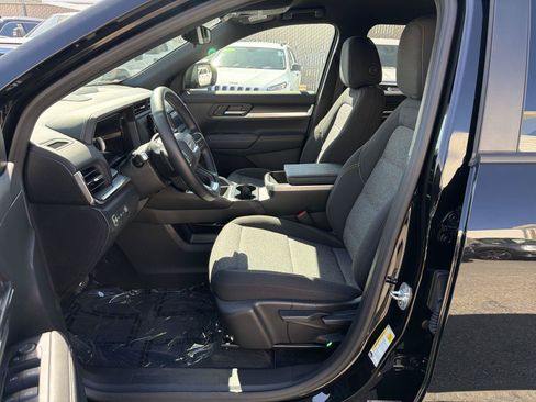 Used 2026 GMC Terrain Elevation w/ Black Edition FWD image 18