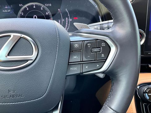 Certified 2025 Lexus NX 250 FWD w/ Accessory Package (2T) image 25