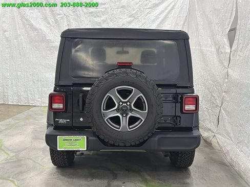 Used 2018 Jeep Wrangler Sport AWD/4WD image 20