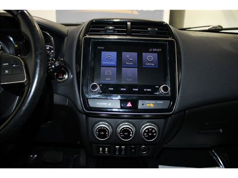 Used 2020 Mitsubishi Outlander Sport SE image 33