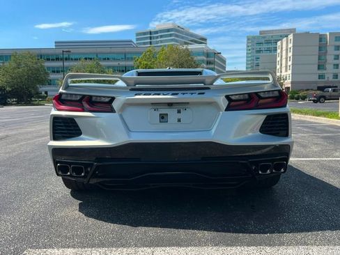 Used 2021 Chevrolet Corvette Stingray Premium Conv w/ Z51 Performance Package RWD image 8