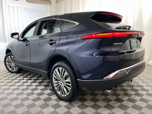 Used 2024 Toyota Venza Limited image 49