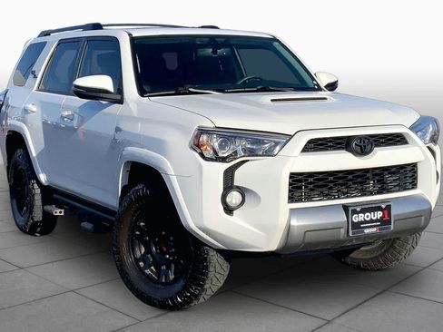 Used 2019 Toyota 4Runner TRD Off-Road Premium AWD/4WD image 3