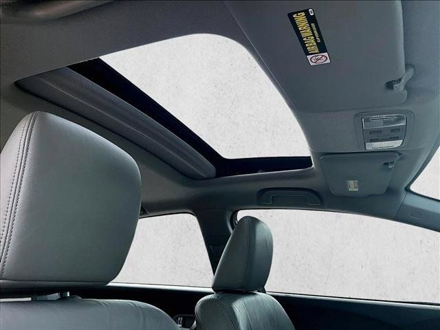 Used 2012 Honda Civic EX-L image 16