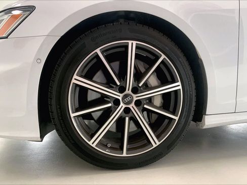 Used 2025 Audi A6 Premium Plus w/ Premium Plus Package image 8