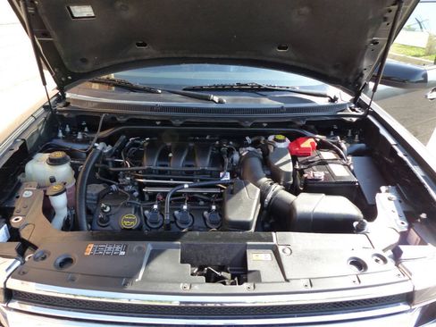Used 2019 Ford Flex SEL w/ Equipment Group 202A FWD image 17