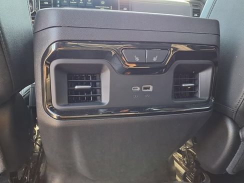 Used 2025 Chevrolet Silverado 1500 ZR2 w/ Technology Package AWD/4WD image 45