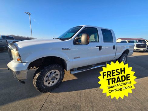 Used 2006 Ford F250 4x4 Crew Cab Super Duty image 1