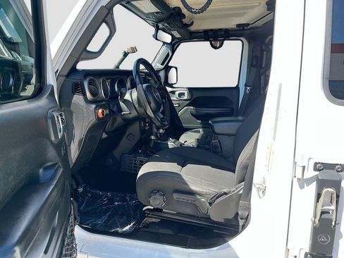 Used 2019 Jeep Wrangler Unlimited Sport S image 20