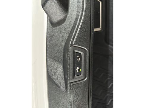 Used 2021 BMW X7 xDrive40i image 9