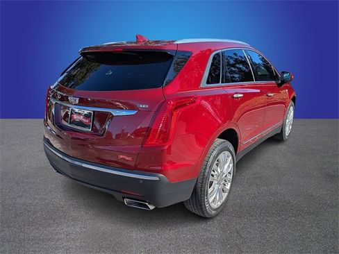 Used 2017 Cadillac XT5 Premium Luxury w/ LPO, Wheel Lock Package image 5