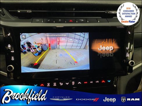 New 2026 Jeep Grand Cherokee Altitude AWD/4WD image 21