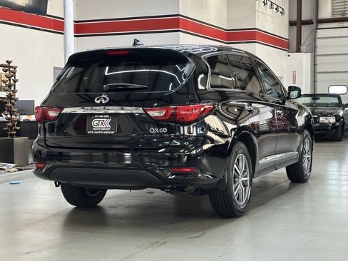 Used 2017 INFINITI QX60 Luxe image 2