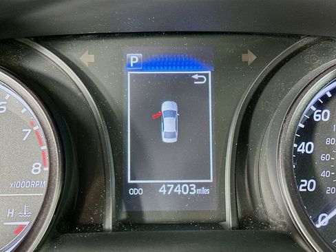 Used 2024 Toyota Camry SE image 19