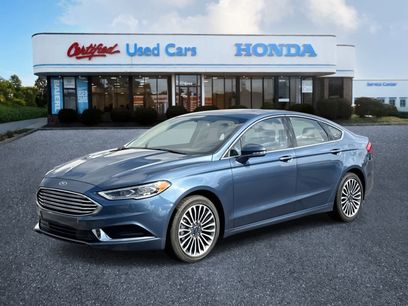 Used 2018 Ford Fusion SE w/ Fusion SE Technology Package