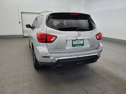 Used 2020 Nissan Pathfinder SL AWD/4WD image 6