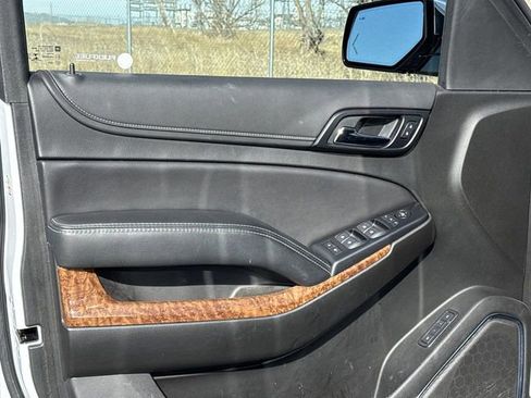 Used 2019 Chevrolet Tahoe Premier image 23