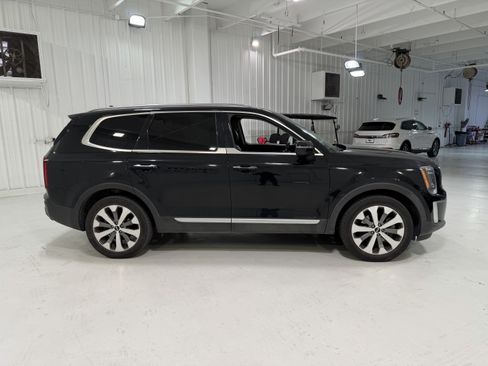 Used 2020 Kia Telluride S FWD image 6