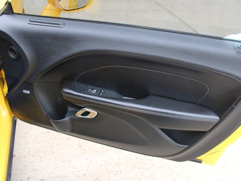 Used 2018 Dodge Challenger SXT Plus RWD image 18