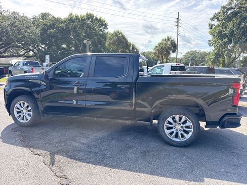 Used 2021 Chevrolet Silverado 1500 Custom AWD/4WD image 2