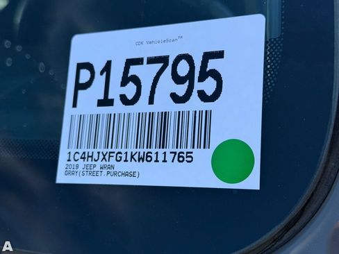 Used 2019 Jeep Wrangler Unlimited Rubicon w/ Steel Bumper Group AWD/4WD image 10