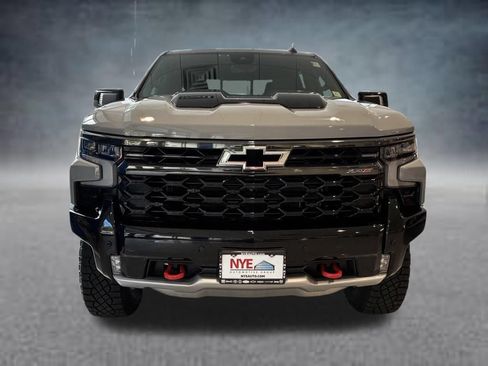 Used 2025 Chevrolet Silverado 1500 ZR2 w/ Technology Package AWD/4WD image 2